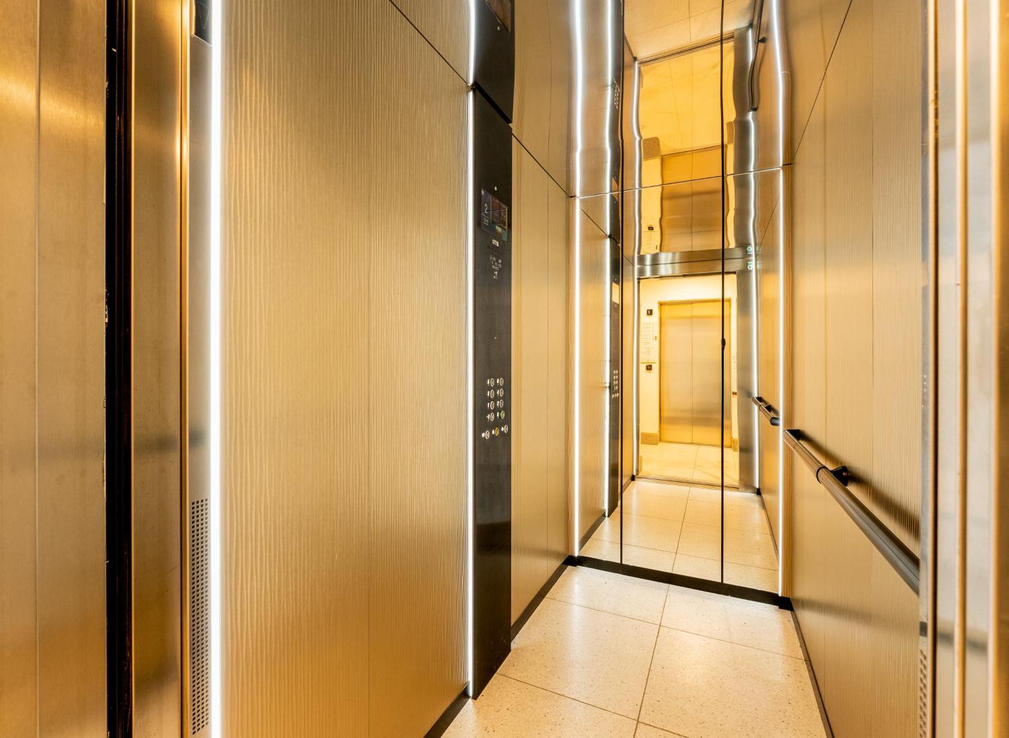 Apartment Noble Luxury Krakau